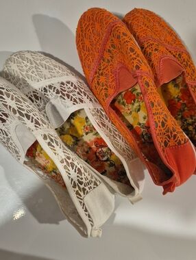 Sole Mates Lace Slip-On Flats in White and Orange